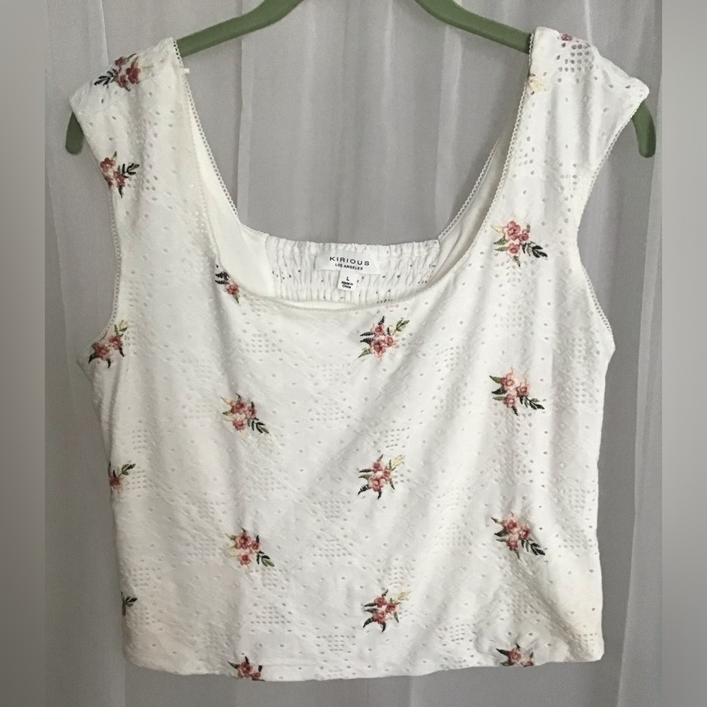 Floral smocked cropped top